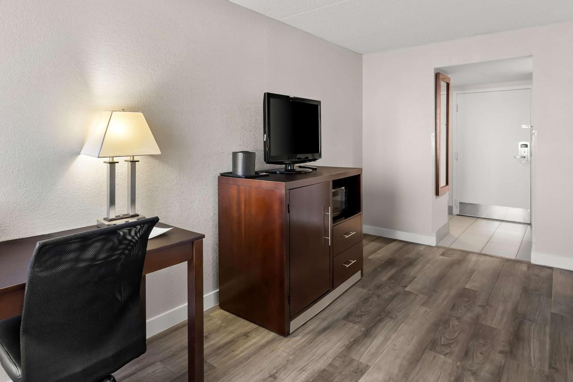 Best Western Luxbury Inn פורט וויין מראה חיצוני תמונה
